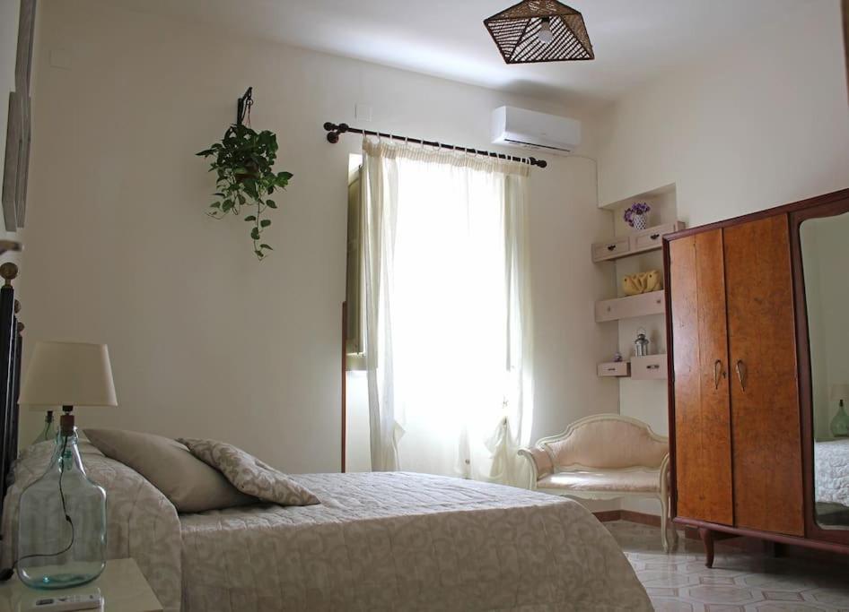 Sicilia Nica - Appartamento Privato A Чинізі Екстер'єр фото