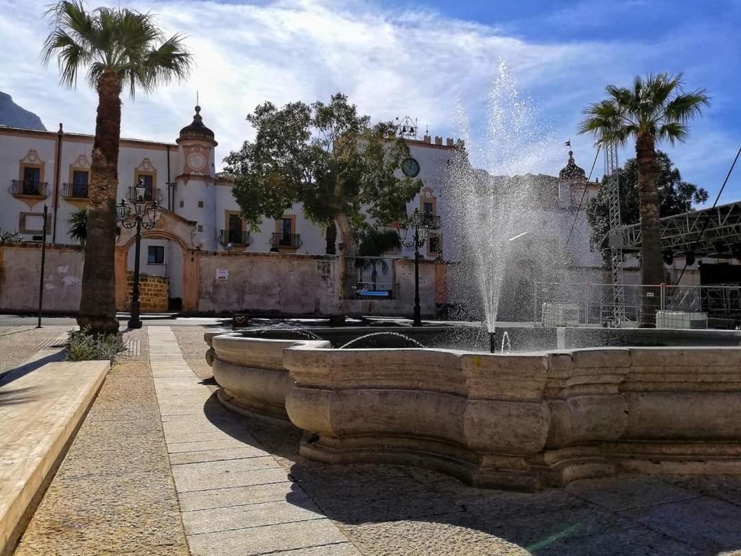 Sicilia Nica - Appartamento Privato A Чинізі Екстер'єр фото